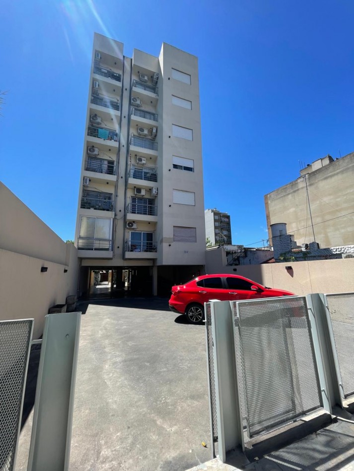 Hermoso Departamento en Moron con Cochera