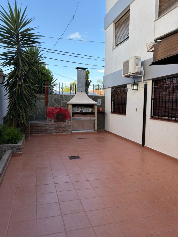 Unico departamento en PB Barrio Alas