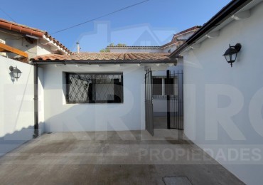 ALQUILER | Casa 3 ambientes sobre Av. Guemes