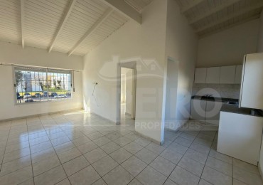 DEPARTAMENTO EN ALQUILER | AV GUEMES 2 AMBIENTES